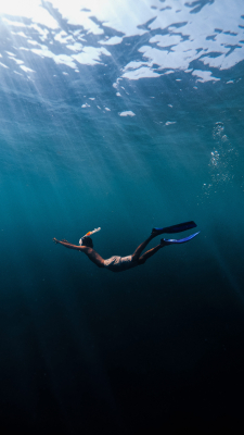 Unlock the Wonders of the Deep!