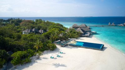 Infinity Pool & Bar