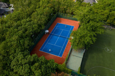 Tennis