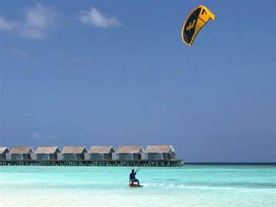 Kitesurfing